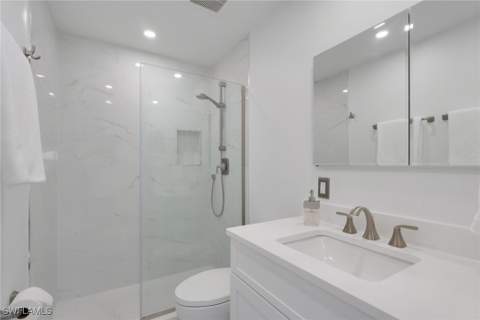 2100 Gulf Shore Blvd N 113, Naples FL - photo 22 of 50