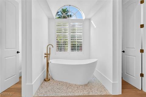 9008 Mockingbird Dr, Sanibel FL - photo 17 of 36