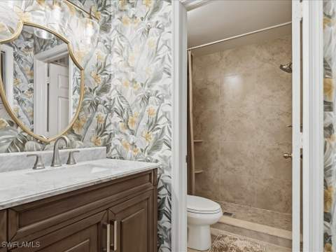 5767 Deauville Cir D305, Naples FL - photo 7 of 14