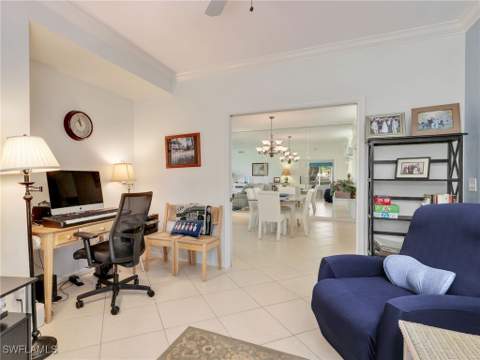 725 Saratoga Cir A101, Naples FL - photo 23 of 49