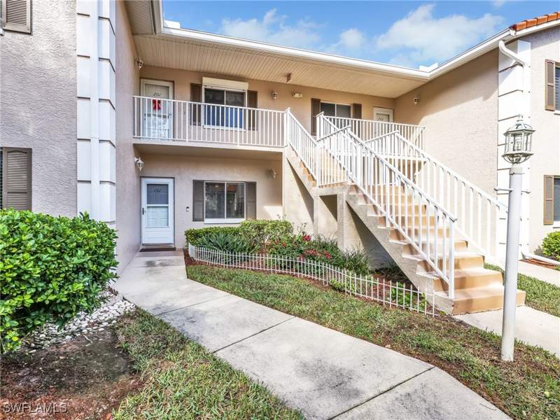 3 bedroom Condominium at 725 Saratoga Cir A101, Saratoga Colony, Naples — photo 5