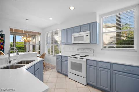 27071 Lake Harbor Ct 103, Bonita Springs FL - photo 8 of 21
