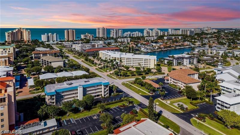 3 bedroom Condominium at 1020 Swallow Ave 302, Florentine Villas, Marco Island — photo 2