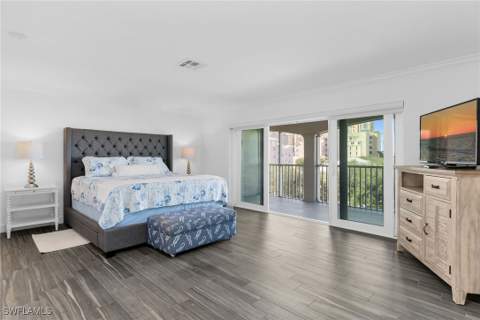 1020 Swallow Ave 302, Marco Island FL - photo 21 of 48
