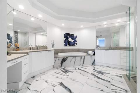 435 Dockside Dr B702, Naples FL - photo 20 of 39
