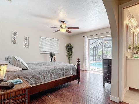 11481 Rebecca Cir, Fort Myers Beach FL - photo 18 of 50