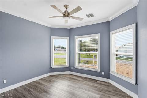 2038 Bahama Ave, Fort Myers FL - photo 13 of 36