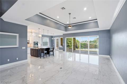 2038 Bahama Ave, Fort Myers FL - photo 7 of 36