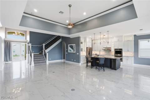 2038 Bahama Ave, Fort Myers FL - photo 8 of 36