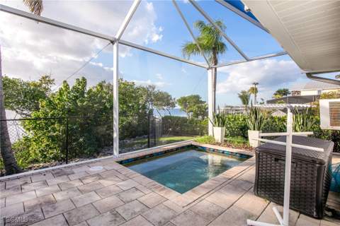 12201 Shoreview Dr, Matlacha FL - photo 12 of 45