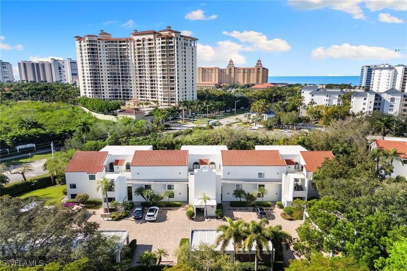 3 bedroom Condominium at 592 Beachwalk Cir N102, Beachwalk Gardens, Naples — photo 2