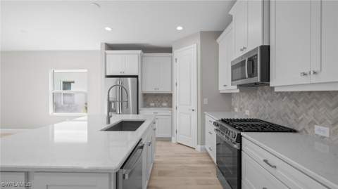 13473 Heritage Preserve Dr, Fort Myers FL - photo 8 of 35