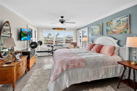 190 Tahiti Cir, Naples FL - photo 13 of 33