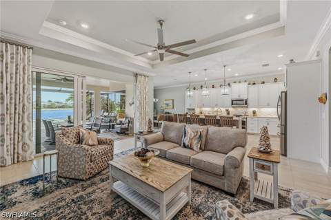 14685 Kelson Cir, Naples FL - photo 6 of 48