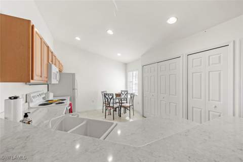 11031 Mill Creek Way 305, Fort Myers FL - photo 14 of 44