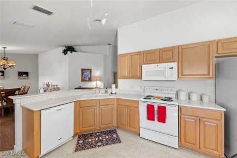 11031 Mill Creek Way 305, Fort Myers FL - photo 16 of 44