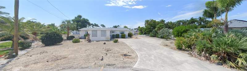 2 bedroom SingleFamilyResidence at 3435 Sea Holly Ln, St James City, St James City — photo 2