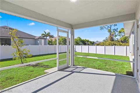 2432 NW 22nd Ter, Cape Coral FL - photo 10 of 23