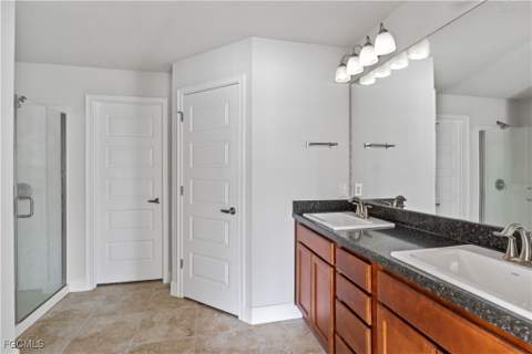 2432 NW 22nd Ter, Cape Coral FL - photo 12 of 23