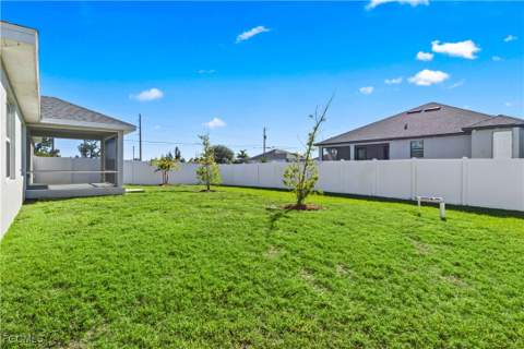 2432 NW 22nd Ter, Cape Coral FL - photo 19 of 23