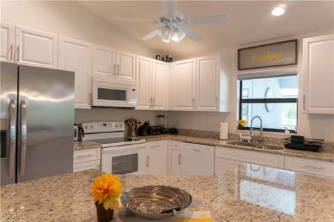 3318 SW 8th Pl, Cape Coral FL - photo 10 of 44