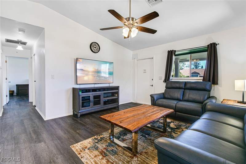 2 bedroom Condominium at 5755 Foxlake Dr G, Foxmoor Village Condo, North Fort Myers — photo 5