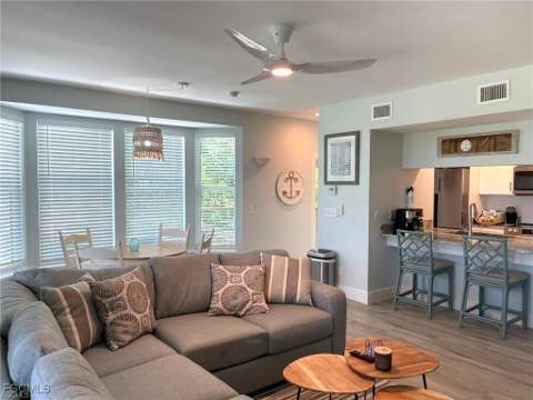 640 Gulf Ln 3, Captiva FL - photo 23 of 50