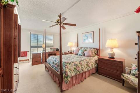 2378 Gulf Shore Blvd N 303, Naples FL - photo 15 of 39