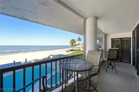 2378 Gulf Shore Blvd N 303, Naples FL - photo 23 of 39