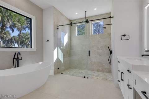 1109 15th St SW, Naples FL - photo 19 of 46