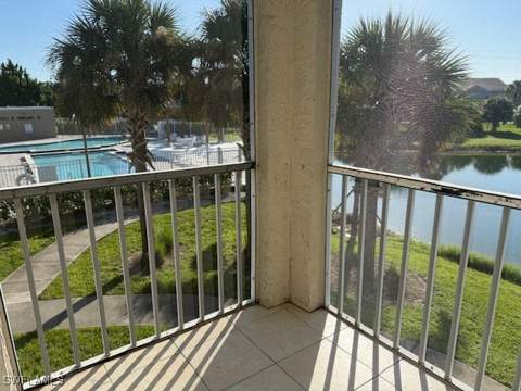 153 Santa Clara Dr 10, Naples FL - photo 20 of 35