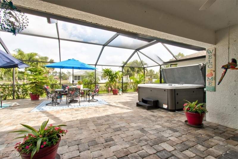 3 bedroom SingleFamilyResidence at 2723 Van Buren Pkwy, Cape Coral, Cape Coral — photo 2