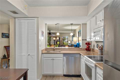 11921 Seabreeze Cove Ln 107, Fort Myers FL - photo 13 of 26