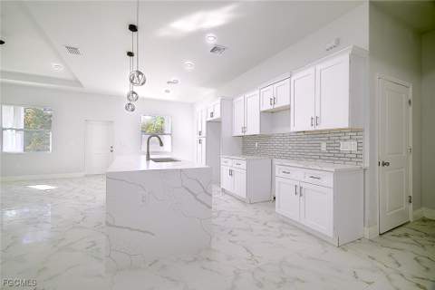 374 Nestle Ave, Lehigh Acres FL - photo 20 of 37
