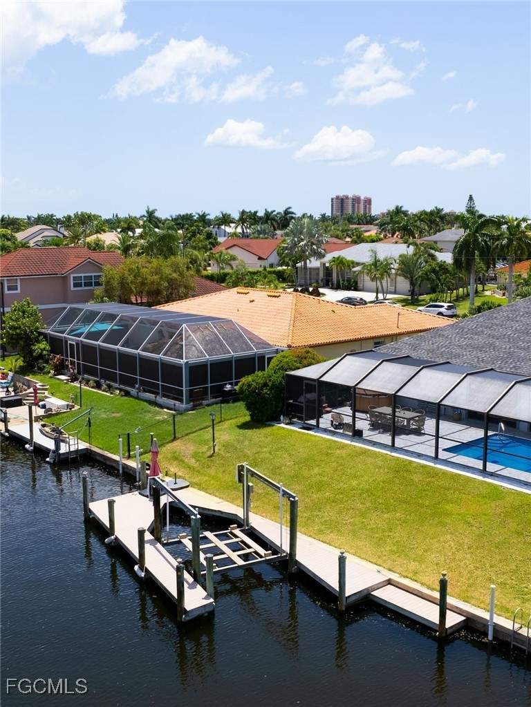 5 bedroom SingleFamilyResidence at 5233 SW 11th Ct, Cape Coral, Cape Coral — photo 2