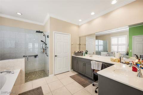 8493 Laurel Lakes Blvd, Naples FL - photo 20 of 34