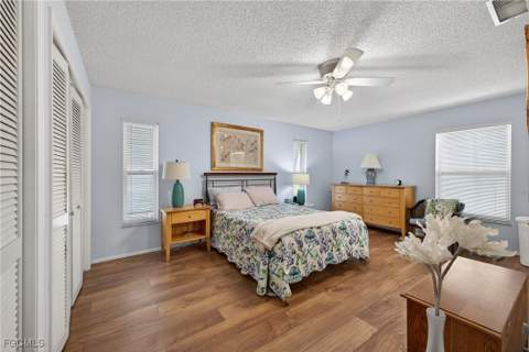 5679 Balkan Ct, Fort Myers FL - photo 21 of 32