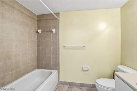 8313 Bernwood Cove Loop 1201, Fort Myers FL - photo 22 of 32