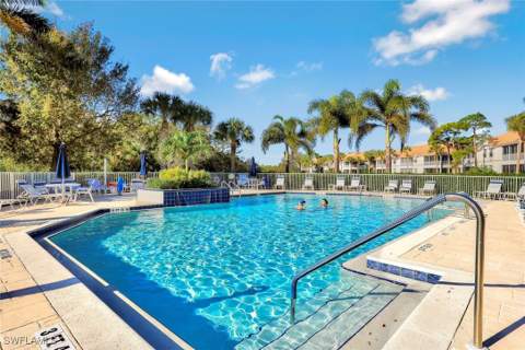 4441 Riverwatch Dr 102, Bonita Springs FL - photo 19 of 37