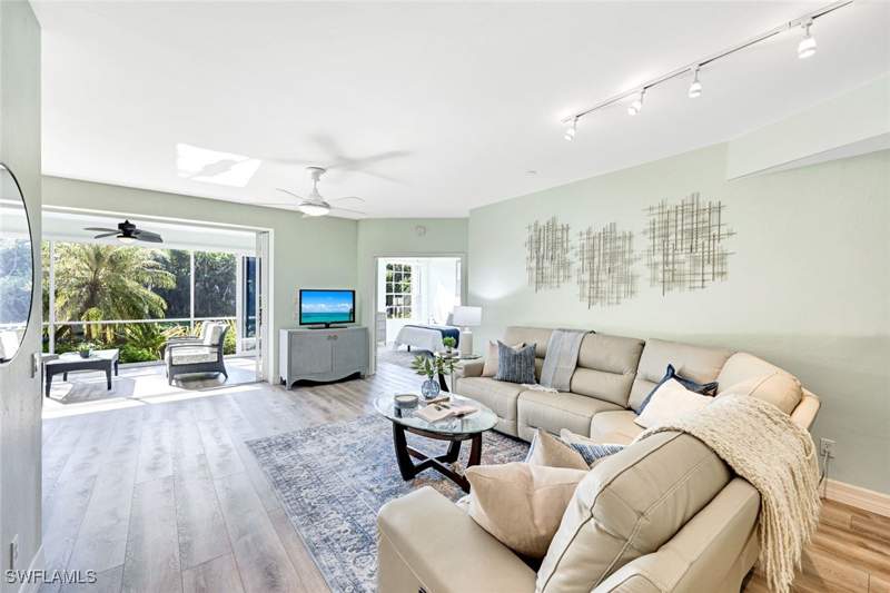 2 bedroom Condominium at 4441 Riverwatch Dr 102, Harbor Landing, Bonita Springs — photo 5