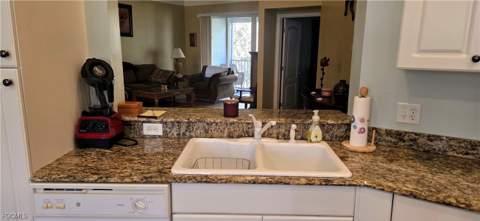 12100 Summergate Cir 203, Fort Myers FL - photo 18 of 27