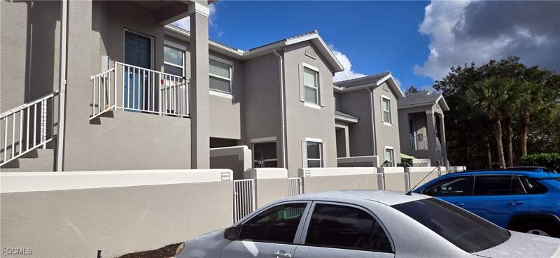 2 bedroom Condominium at 12100 Summergate Cir 203, Summerwind, Fort Myers — photo 2