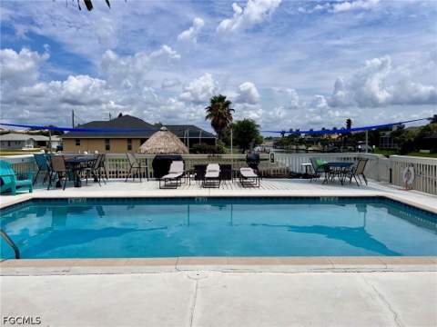 505 SW 47th Ter 104, Cape Coral FL - photo 19 of 21