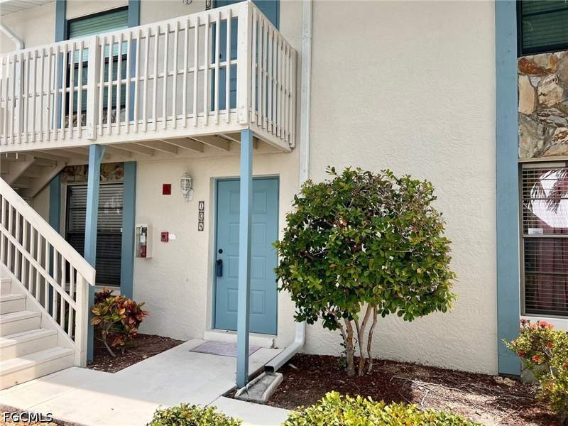 2 bedroom Condominium at 505 SW 47th Ter 104, Cape Coral, Cape Coral — photo 4