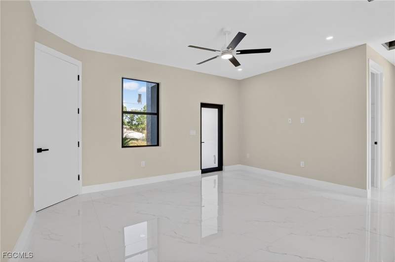 4 bedroom SingleFamilyResidence at 3207 40th St W, Lehigh Acres, Lehigh Acres — photo 4