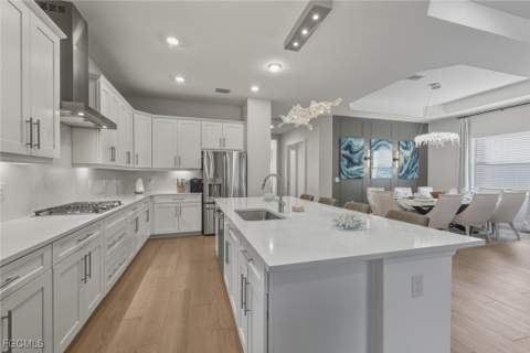 13533 Blue Bay Cir, Fort Myers FL - photo 12 of 49