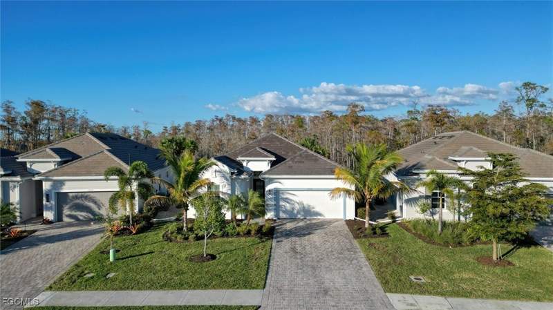 4 bedroom SingleFamilyResidence at 13533 Blue Bay Cir, Vista Wildblue, Fort Myers — photo 5