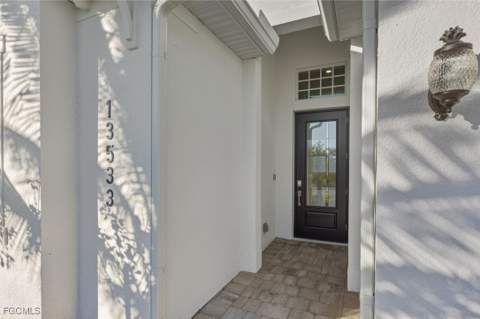 13533 Blue Bay Cir, Fort Myers FL - photo 7 of 49