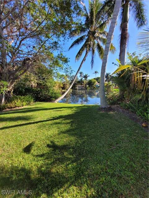 870 Forest Ave, Naples FL - photo 16 of 20