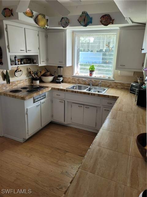 870 Forest Ave, Naples FL - photo 6 of 20
